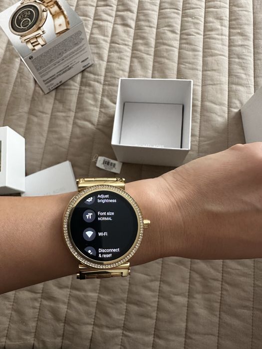 Смарт часы Michael Kors