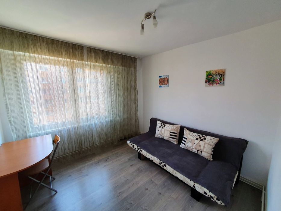 Inchiriez apartament 3 camere TUDOR
