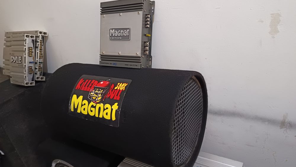 Pachet stație și subwoofer auto Magnat tun de bass 12 inch amplificator audio auto