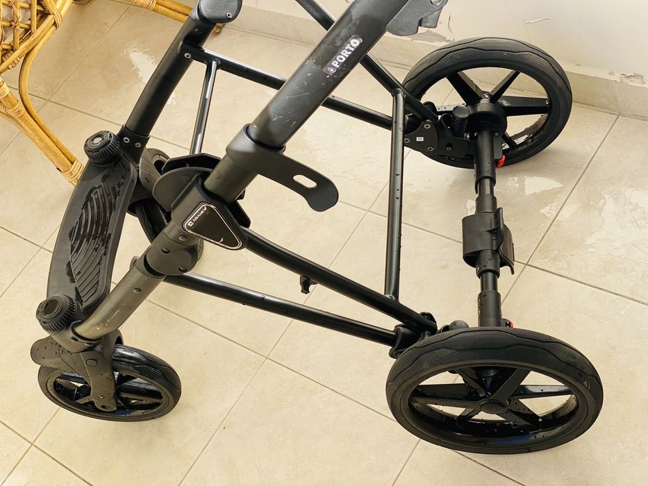 Бебешка количка Adamex Porto 3 в 1