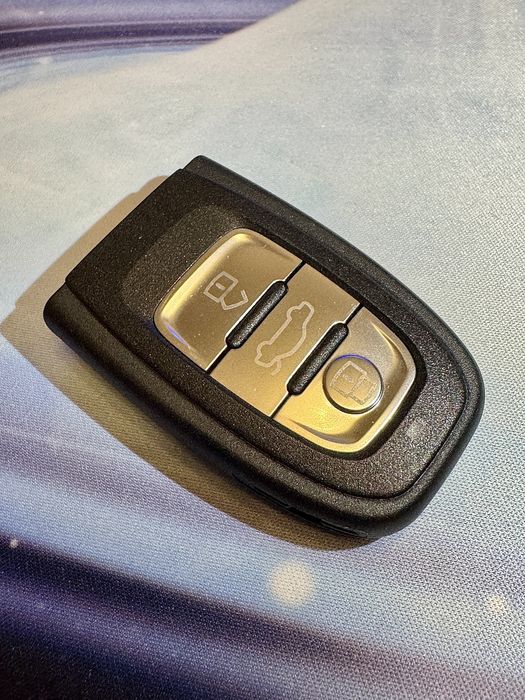 Carcasa cheie originala Audi A4 A5 B8