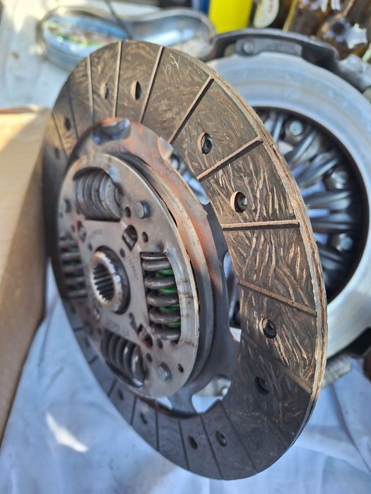 Ambreiaj Renault Master 2.5