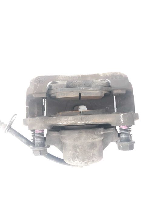 Преден десен спирачен апарат от Opel insignia b sport tourer z18 2018г