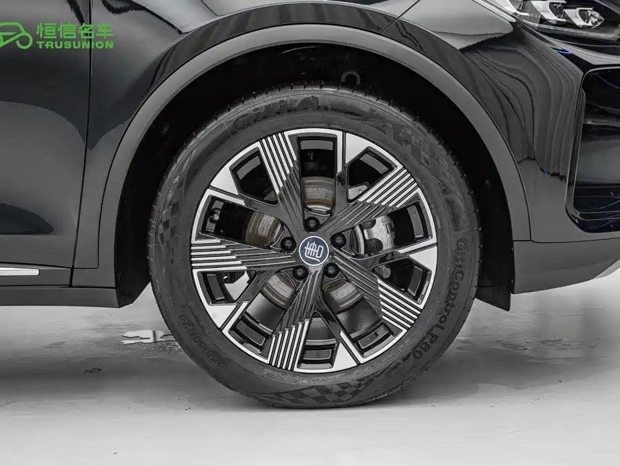 BYD DM-i Glory edition
