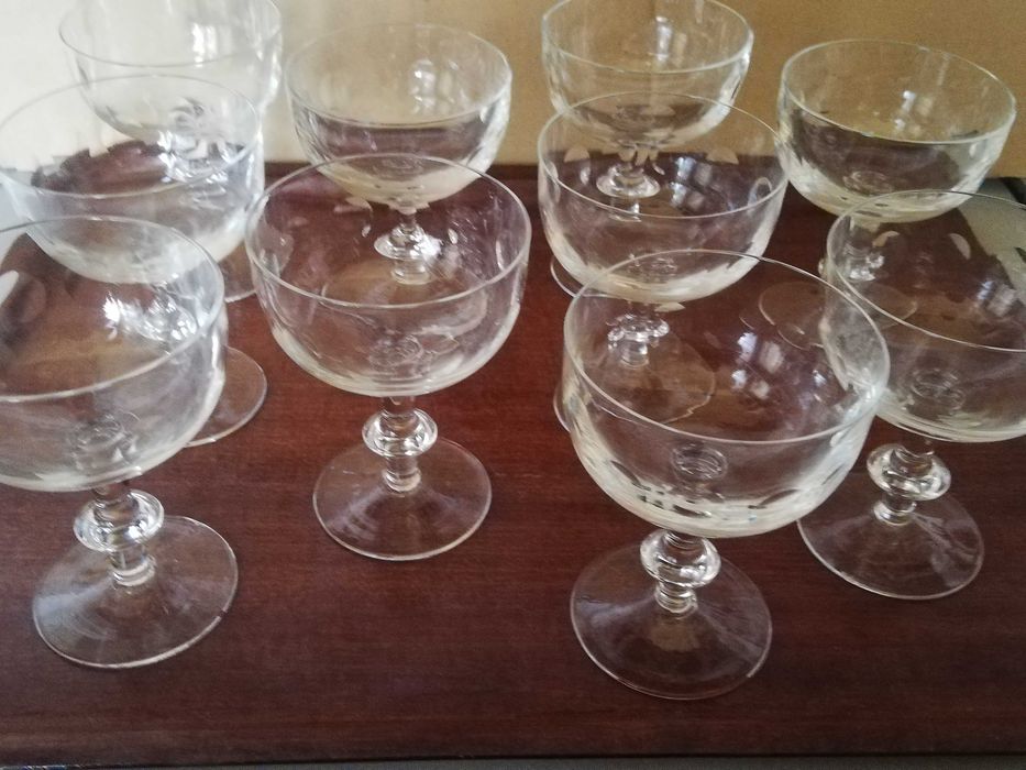 Сервизи от 80-те г. Чаши- кафе/бира/шампанско/вино/ракия/салдолед/купи