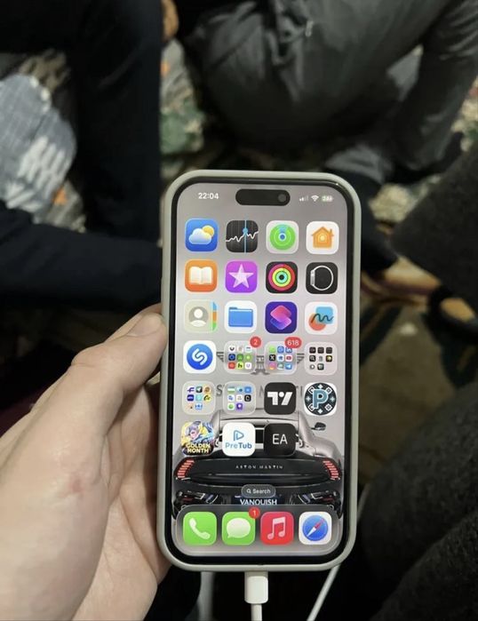 iPhone 14 Pro gold 256