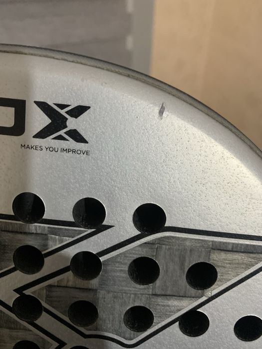 Paleta padel Nox AT10 18K