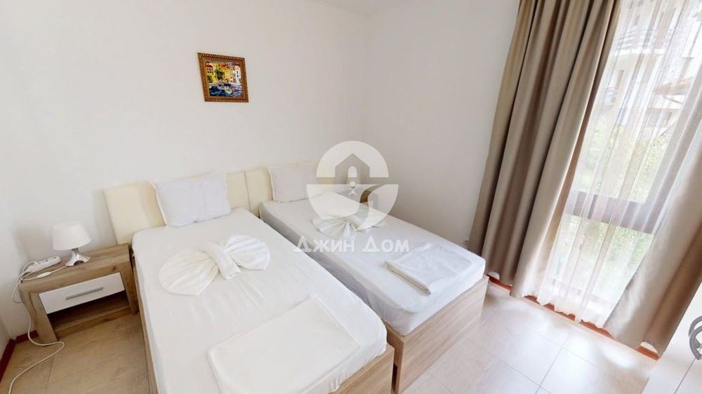 Продава се Къща в с. Кошарица, Област Бургас - 143 кв.м за 1042 €/кв.м - Снимка #5