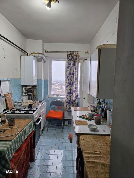 - Apartament 2 camere, confort 1 decomandat, Zona Centrala.