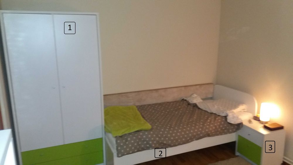 Mobila camera tineret