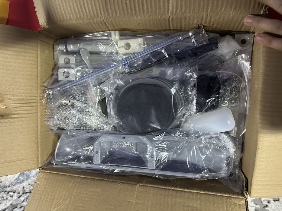 Tikuv mashinasi AVELO yangi