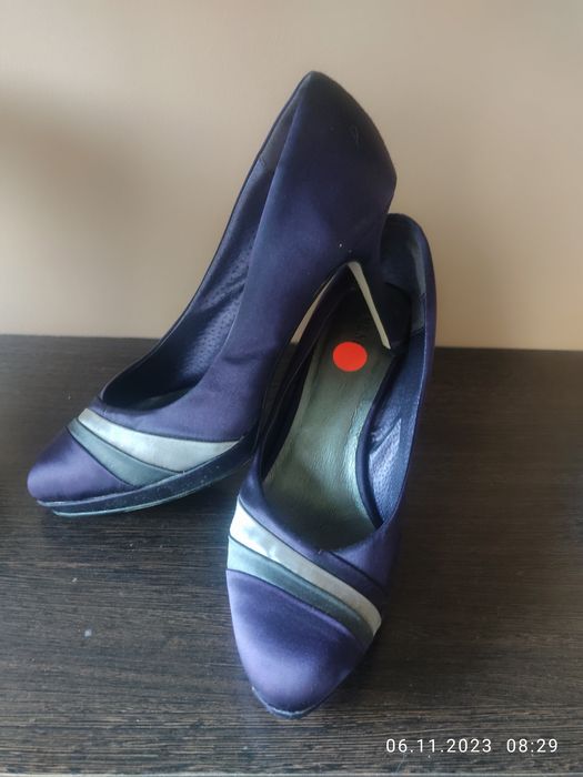 Женские туфли 40 размер