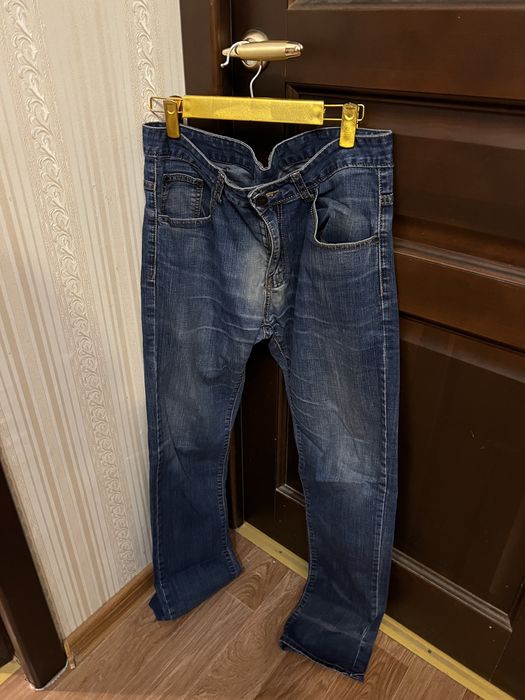 Продам джинсы брюки