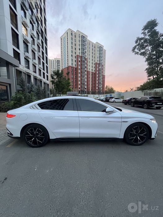 Byd han 3.9 dual motor 610km 23/24