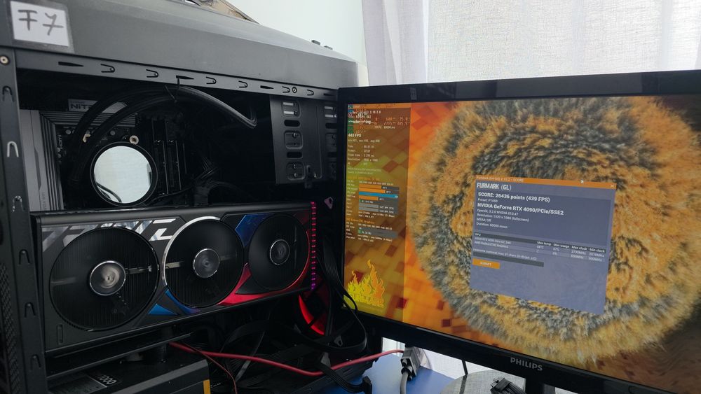 RTX 4090 Asus Rog Strix Gaming, cu sigiliu, nedesfacuta
