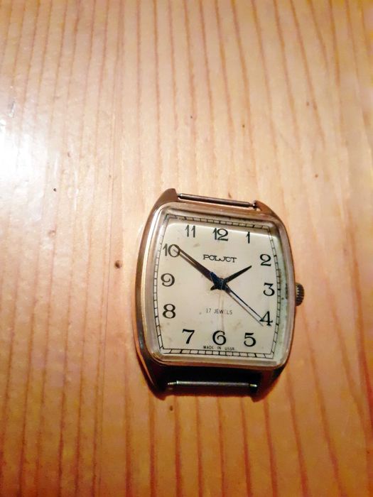 Колекционерски Голям позлатен Poljot 17jewels -Руски механичен.