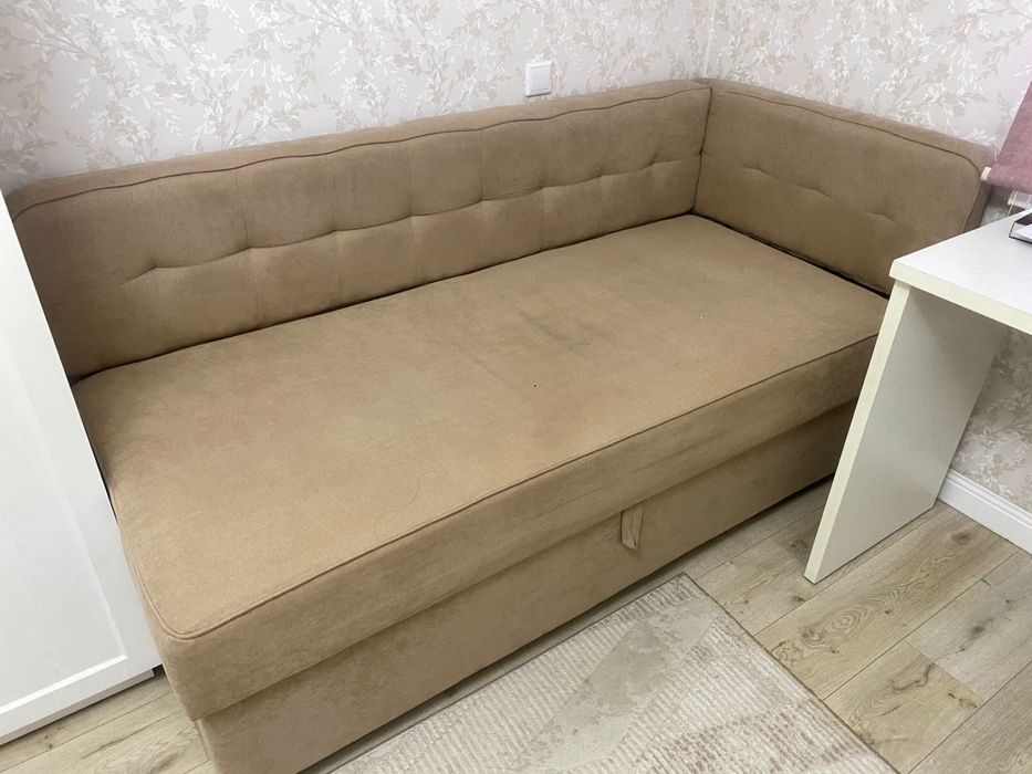 2 дивана-кровати