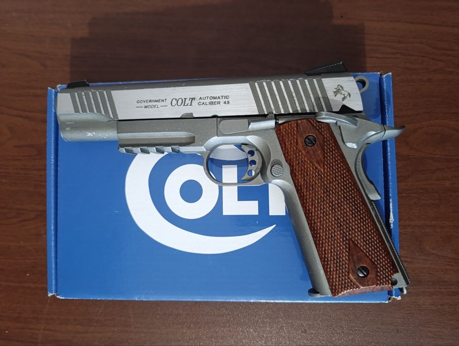 Airsoft пистолет colt 1911 cybergun