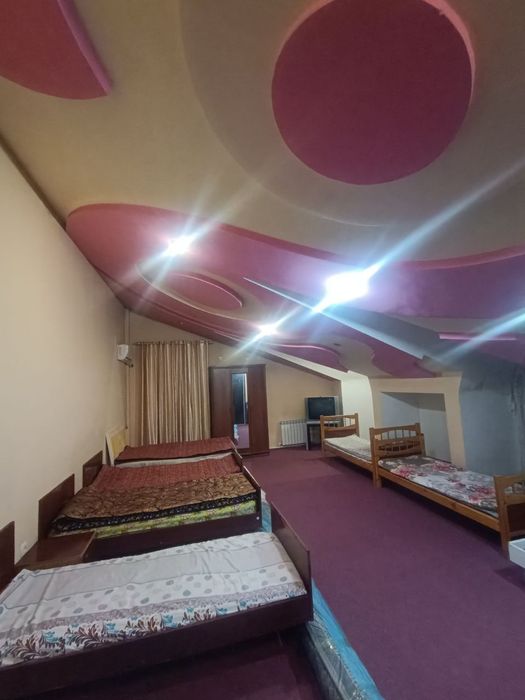 Arenda (hostel) o'g'il bolalar student yoki ishlidigan