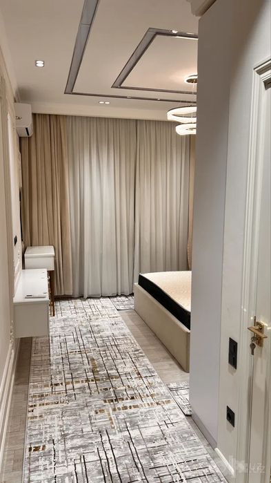 Сдаётся 3-комн Ц-2, 100 м²