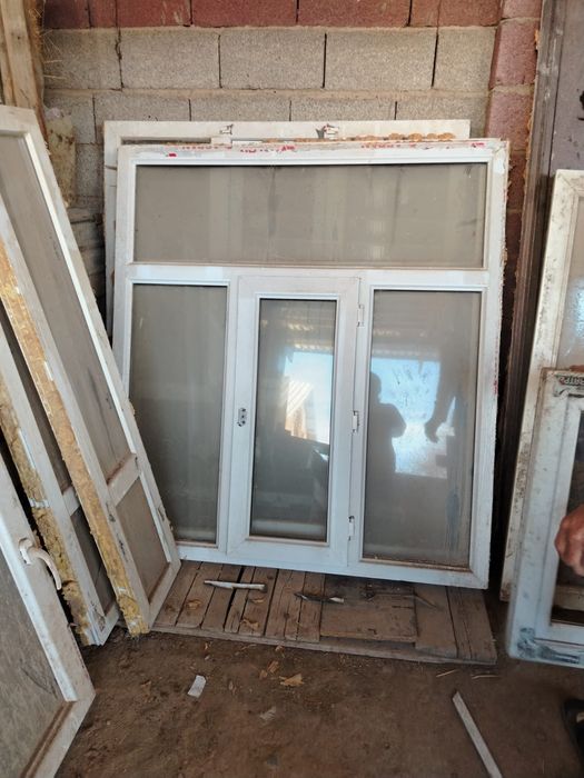 Продам срочно б/у Пластиковые окна