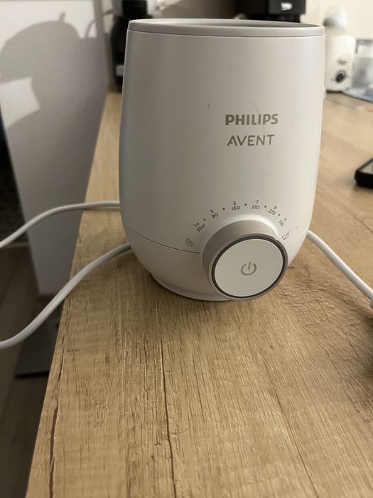 Vând încălzitor de biberoane Philips Avent SCF358/00