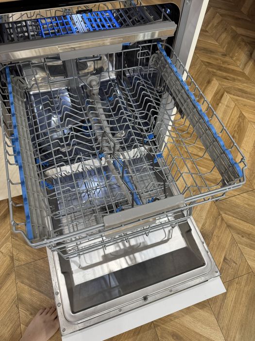 Посудомоечная машина встроенная