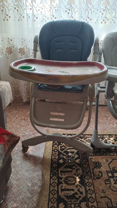 Продам стул для кормления