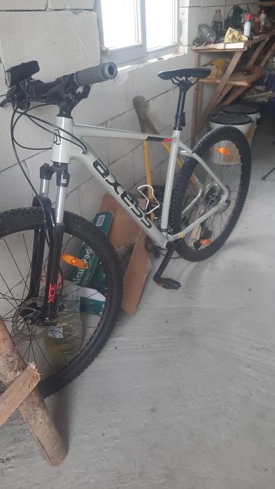 Bicicleta acess de vânzare