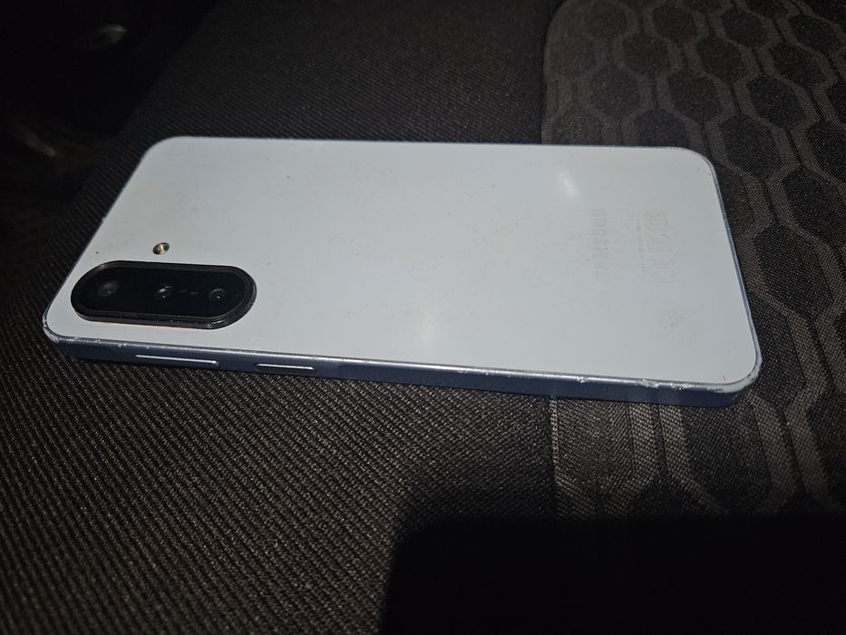 Samsung a17 128GB