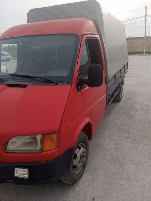 Ford transit qoʻshbalon