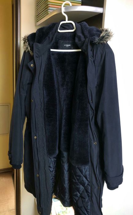 Vand parka de iarna si rochie