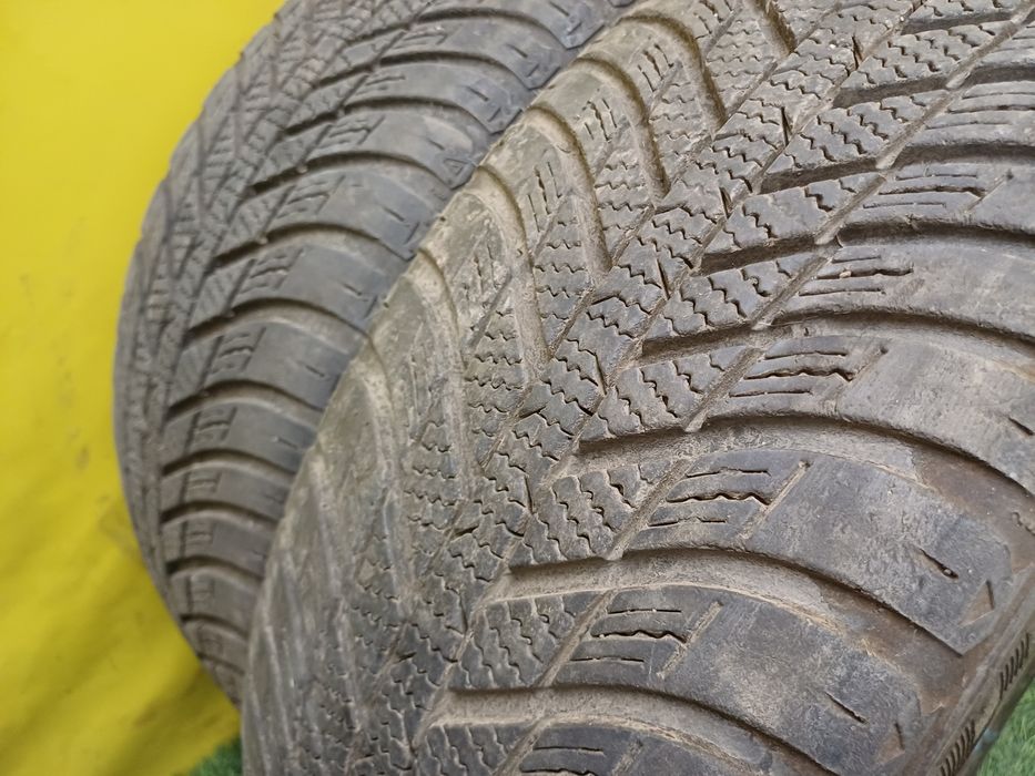 Шины 205/60 R15 Nexen пара.