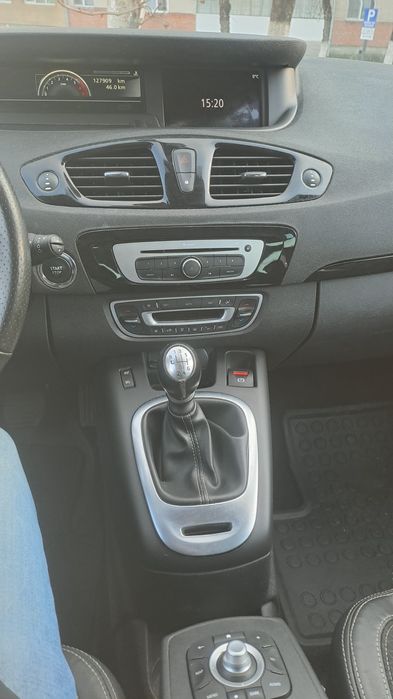 Renault Megane Scenic Bose Edition-1.2tce Euro 6