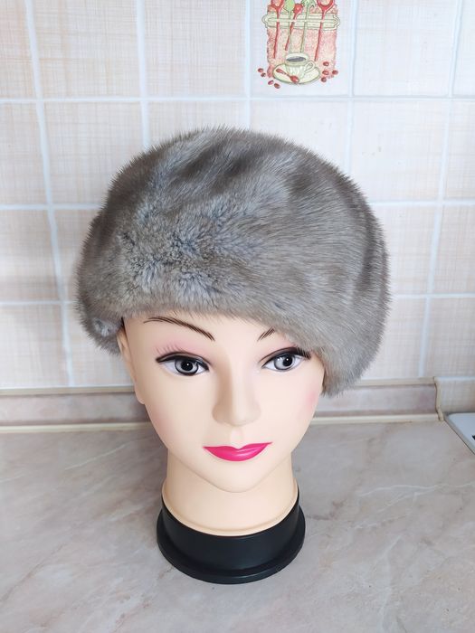 Берет норковый зима