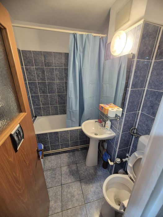 2 camere 5 min metrou Titan