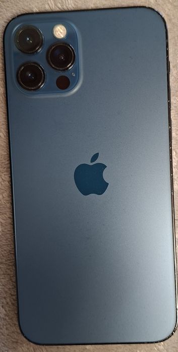 Vând iphone 12 pro