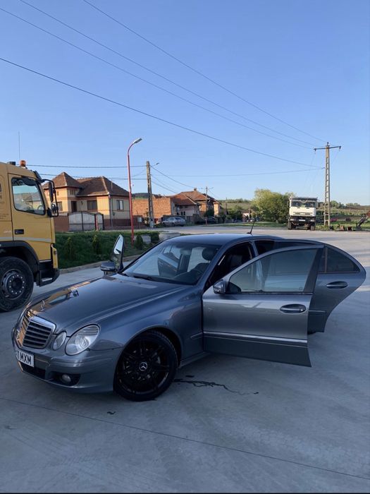 Mercedes E-class w211