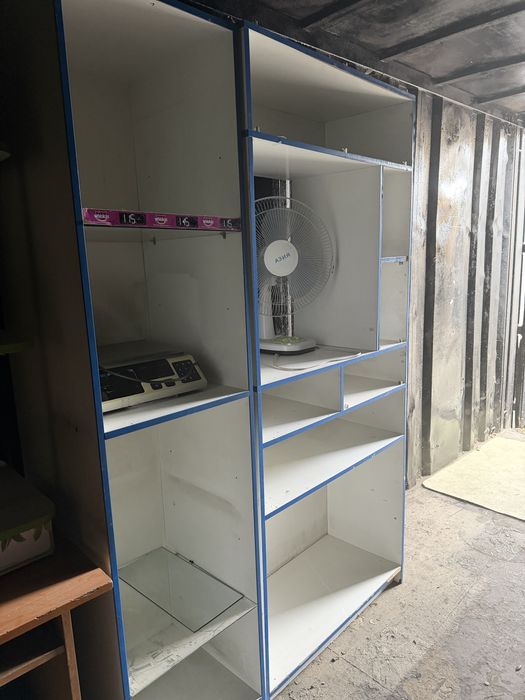 Стелаж, шкаф,для магазина