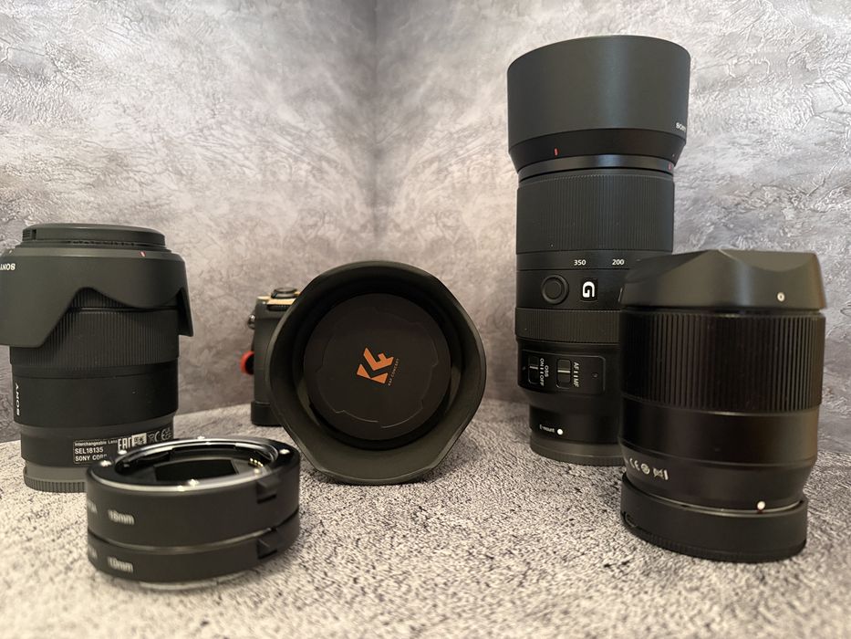 Sony A6700 +18-135мм китовый обьектив в идеальном состоянии