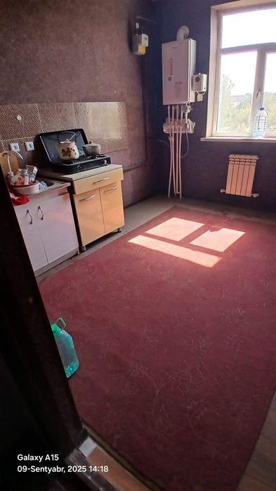 Urganchda rayhon bozor yonida kvartiraga 1 bolo olinadi