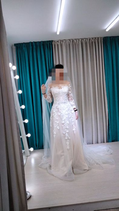 Свадебное платье