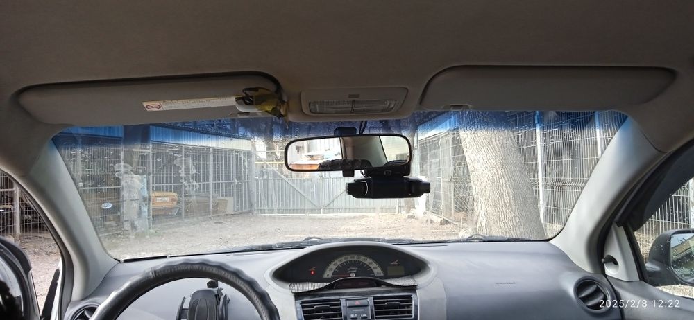 Toyota Yaris. Тойота Ярис.