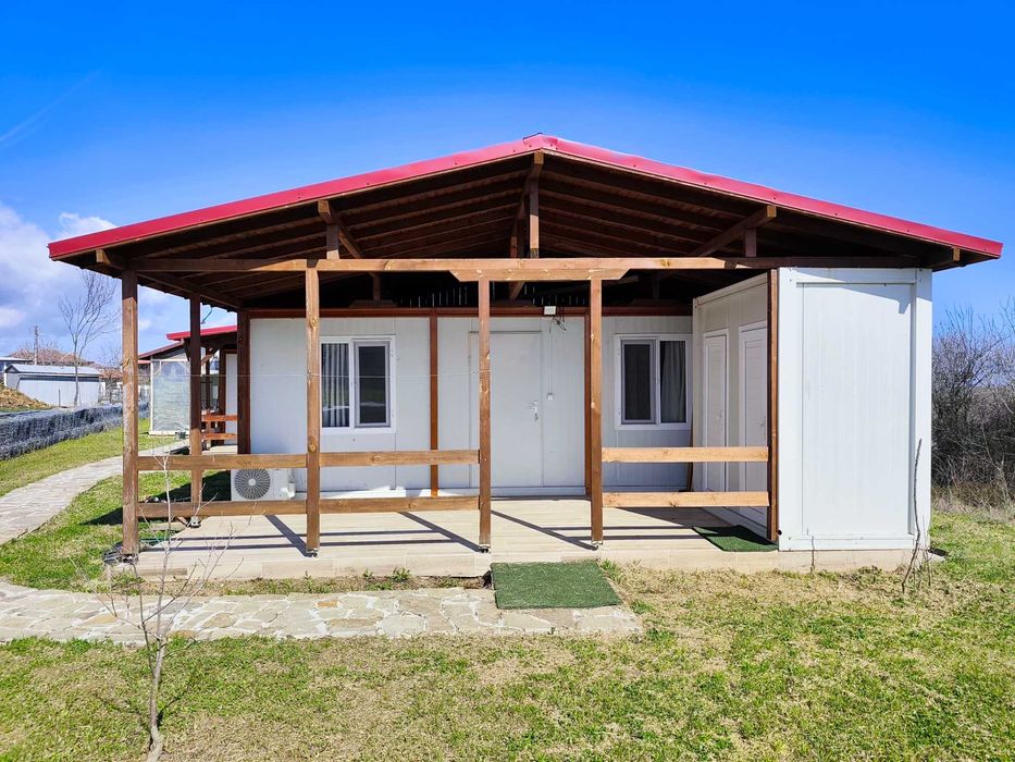 Продавам имот на 7 км от морето