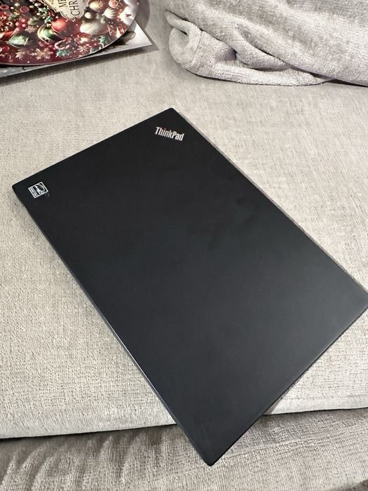 Lenovo t480s i7 16gb ram ssd 512gb