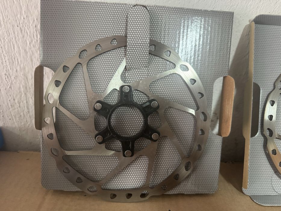 Комплект предна и задна дискови хидравлични спирачки shimano mt-500