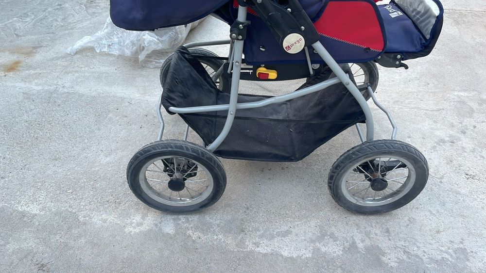 Детская коляска продам