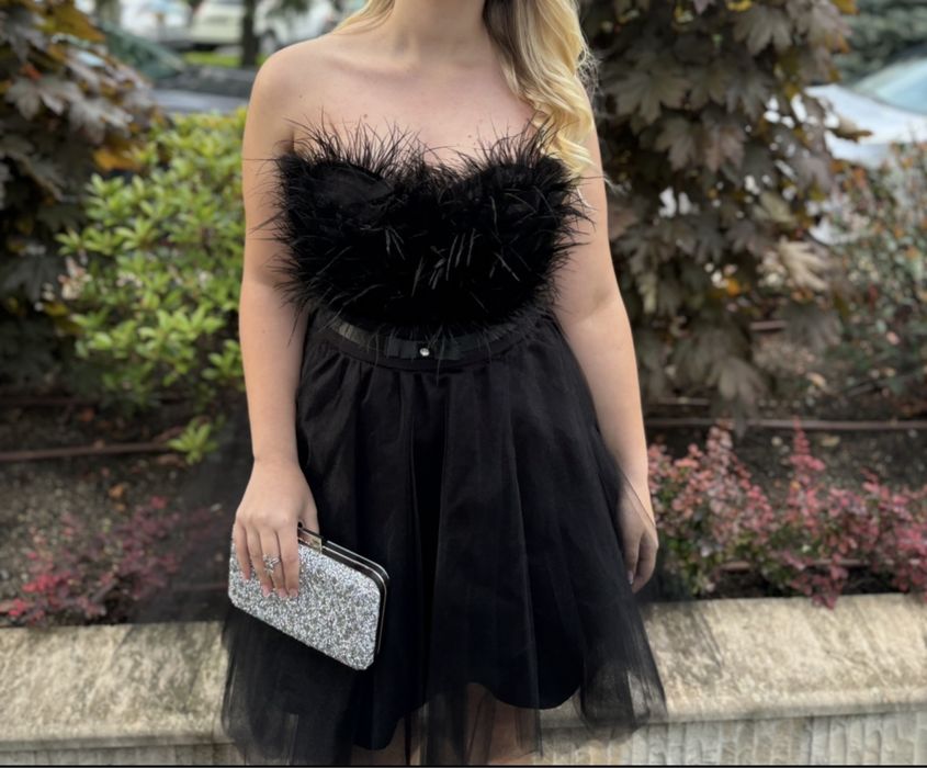 Бутикова рокля с пера ,,Caramella Fashion,,