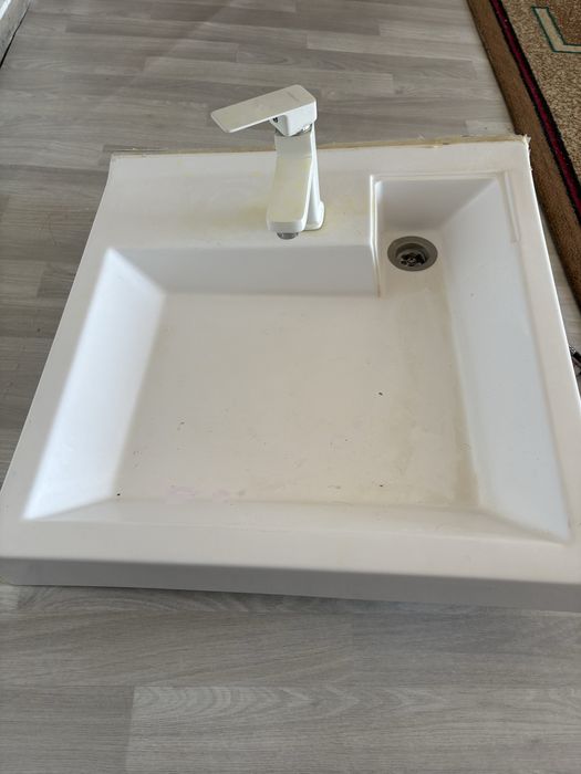 Раковина над стиральной машиной