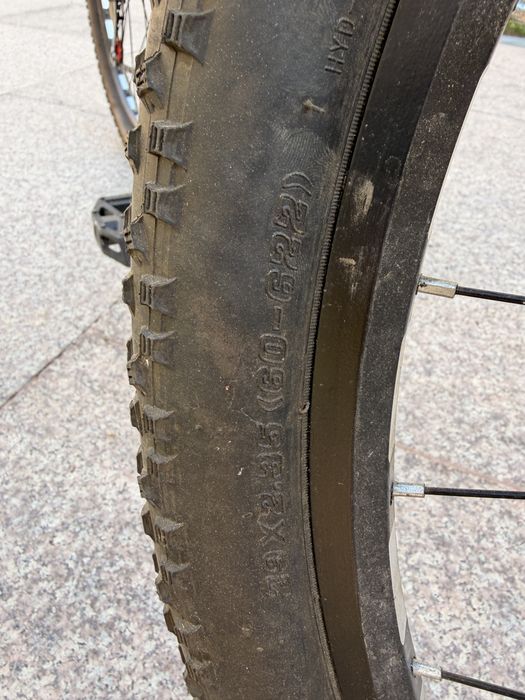 Bicicletă MTB Caraiman 29” Aluminiu – Frâne pe disc față/spate – 21 viteze Shimano